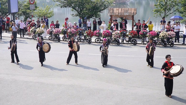 Kh&aacute;ch sạn, homestay c&aacute;c khu du lịch tại Y&ecirc;n B&aacute;i, L&agrave;o Cai "ch&aacute;y ph&ograve;ng" dịp lễ 30/4- Ảnh 4.