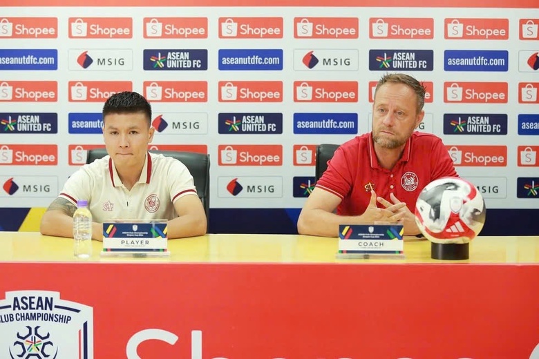 Quyết đấu đội bóng Indonesia, HLV Polking muốn “tặng quà” cho CĐV Việt Nam ngày 30/4- Ảnh 1. Quyết đấu đội bóng Indonesia, HLV Polking muốn “tặng quà” cho CĐV Việt Nam ngày 30/4- Ảnh 1.