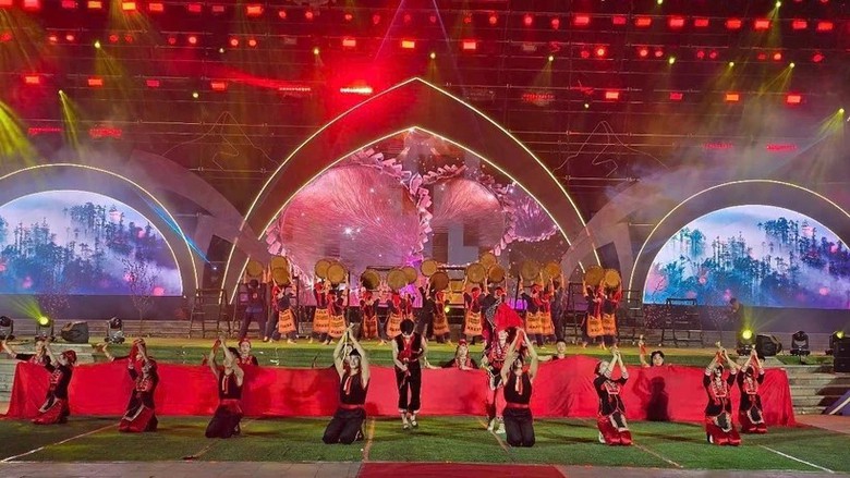 Lễ hội Sa Pa - Xứ sở của t&igrave;nh y&ecirc;u năm 2025 c&oacute; g&igrave; đặc biệt?- Ảnh 1.