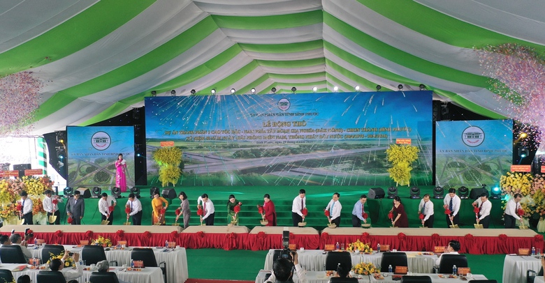 B&igrave;nh Phước: Khởi c&ocirc;ng dự &aacute;n th&agrave;nh phần 1 cao tốc Gia Nghĩa - Chơn Th&agrave;nh- Ảnh 1.