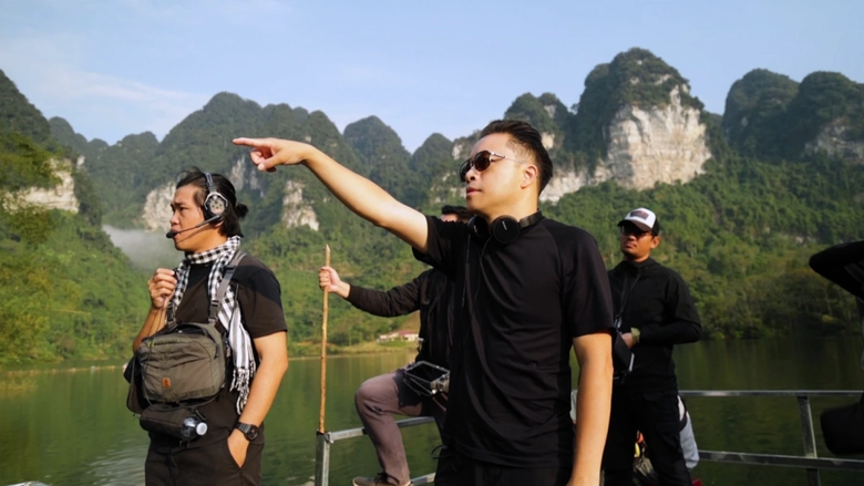 Cuộc rượt đuổi ở rạp giữa "Thám tử Kiên" của Victor Vũ và "Lật mặt 8" của Lý Hải - Ảnh 2. Cuộc rượt đuổi ở rạp giữa "Thám tử Kiên" của Victor Vũ và "Lật mặt 8" của Lý Hải - Ảnh 2.