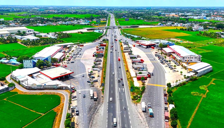 Đề xuất phân kỳ đầu tư trạm dừng nghỉ trên cao tốc Cần Thơ - Hậu Giang- Ảnh 1. Đề xuất phân kỳ đầu tư trạm dừng nghỉ trên cao tốc Cần Thơ - Hậu Giang- Ảnh 1.
