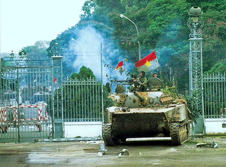 Từ Đại thắng m&ugrave;a Xu&acirc;n đến kh&aacute;t vọng vươn m&igrave;nh- Ảnh 2.