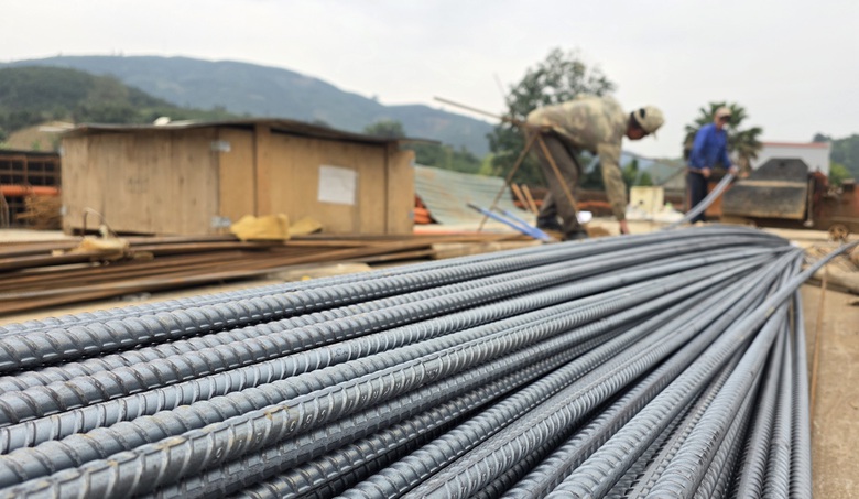 Xuyên lễ thi công tuyến đường 546 tỷ đồng nối cao tốc Nội Bài - Lào Cai- Ảnh 10. Xuyên lễ thi công tuyến đường 546 tỷ đồng nối cao tốc Nội Bài - Lào Cai- Ảnh 10.