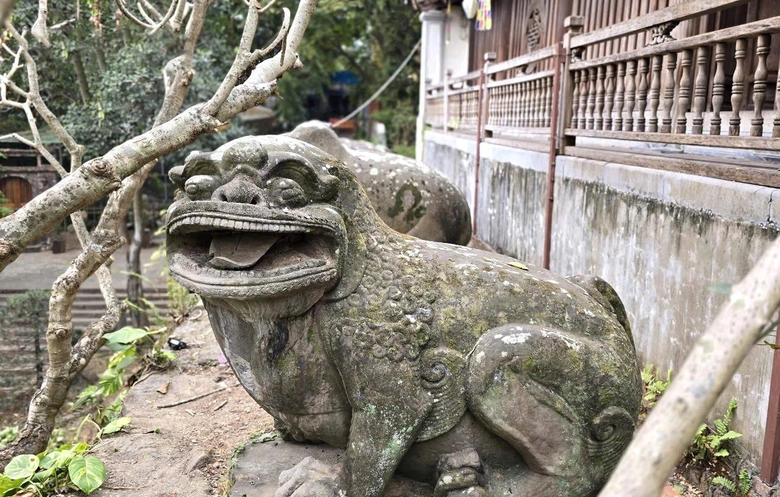 Chi&ecirc;m ngưỡng hai bảo vật quốc gia trong ng&ocirc;i ch&ugrave;a ngh&igrave;n năm ở Bắc Ninh- Ảnh 2.