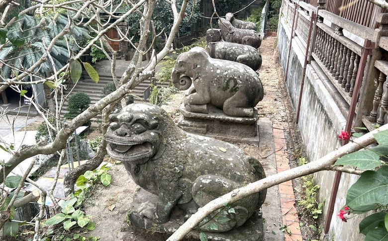 Chi&ecirc;m ngưỡng hai bảo vật quốc gia trong ng&ocirc;i ch&ugrave;a ngh&igrave;n năm ở Bắc Ninh- Ảnh 26.