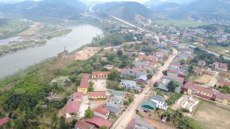 Xuyên lễ thi công tuyến đường 546 tỷ đồng nối cao tốc Nội Bài - Lào Cai- Ảnh 3. Xuyên lễ thi công tuyến đường 546 tỷ đồng nối cao tốc Nội Bài - Lào Cai- Ảnh 3.