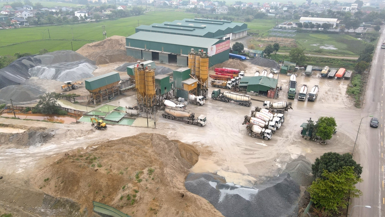 H&agrave;nh lang tuyến tr&aacute;nh Vinh bị trạm trộn, nh&agrave; xưởng "gặm nhấm" bởi điểm đấu nối kh&ocirc;ng ph&eacute;p- Ảnh 3.