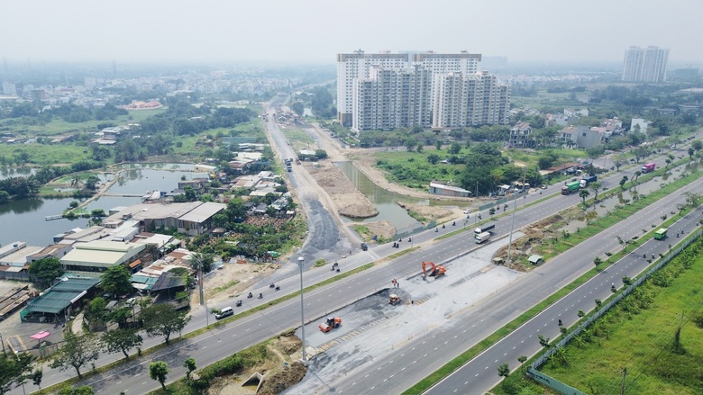 Dự &aacute;n mở rộng quốc lộ 50: Tiến độ phụ thuộc v&agrave;o hai hộ d&acirc;n cuối c&ugrave;ng- Ảnh 1.