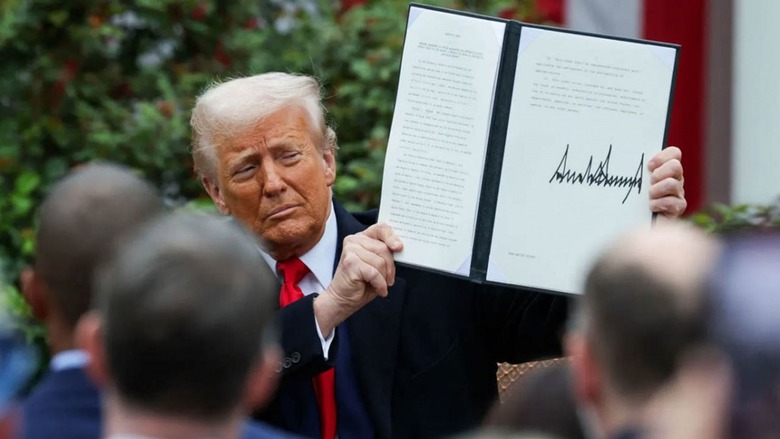 Bộ trưởng Công thương gửi công hàm đề nghị Mỹ tạm hoãn quyết định áp thuế 46%- Ảnh 1. Bộ trưởng Công thương gửi công hàm đề nghị Mỹ tạm hoãn quyết định áp thuế 46%- Ảnh 1.