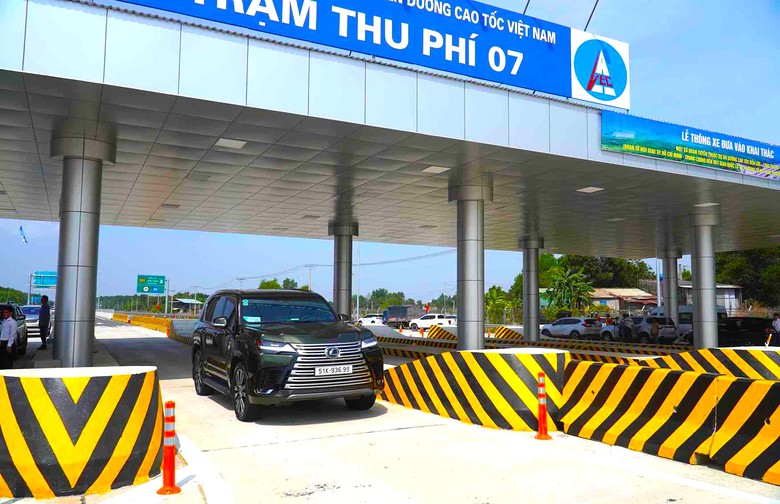 Ban h&agrave;nh mức thu ph&iacute; cao tốc Bến Lức - Long Th&agrave;nh- Ảnh 1.