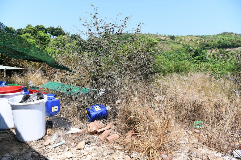 H&igrave;nh ảnh chưa từng c&ocirc;ng bố vụ bắt nh&oacute;m sản xuất 1,4 tấn ma t&uacute;y ở Nha Trang- Ảnh 9.