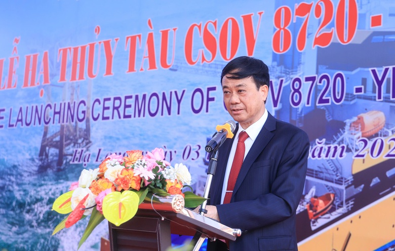 Hạ thủy tàu dịch vụ điện gió công nghệ “xanh” tại Hạ Long- Ảnh 1. Hạ thủy tàu dịch vụ điện gió công nghệ “xanh” tại Hạ Long- Ảnh 1.