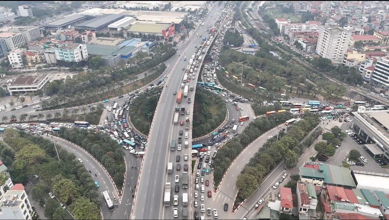 Ng&agrave;y thứ 2 nghỉ lễ, cả nước kh&ocirc;ng xảy ra tai nạn nghi&ecirc;m trọng, kh&ocirc;ng c&oacute; &ugrave;n tắc k&eacute;o d&agrave;i- Ảnh 1.