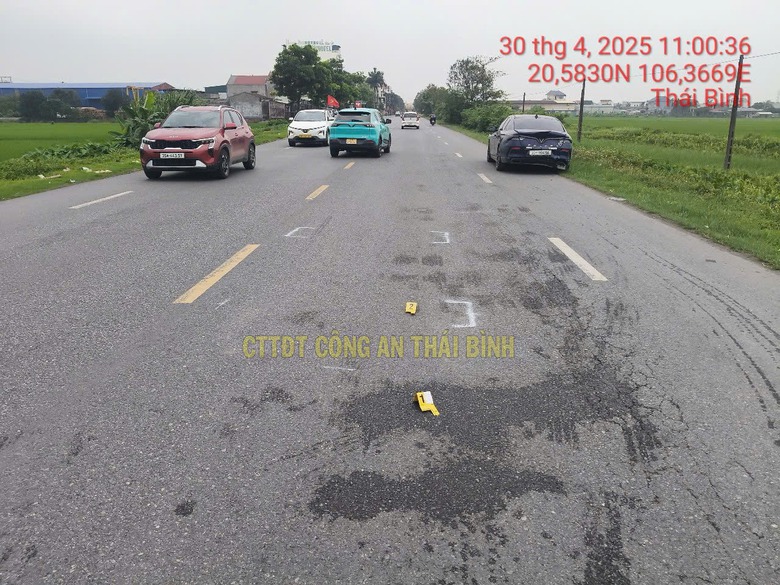 Th&aacute;i B&igrave;nh: Triệu tập nam thanh ni&ecirc;n d&ugrave;ng gậy b&oacute;ng ch&agrave;y đ&aacute;nh người sau va chạm giao th&ocirc;ng- Ảnh 2.