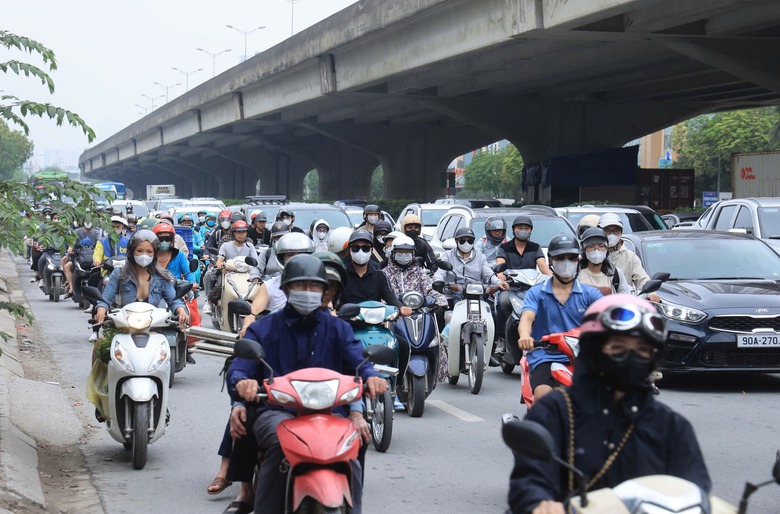 14 người chết v&igrave; tai nạn giao th&ocirc;ng ng&agrave;y đầu nghỉ lễ 30/4 - 1/5- Ảnh 2.
