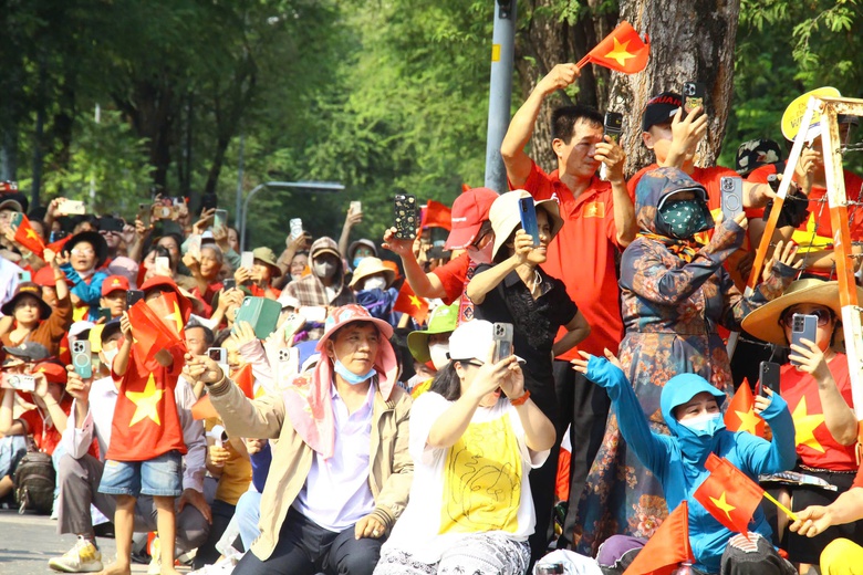 Những h&igrave;nh ảnh ấn tượng tại Lễ kỷ niệm 50 năm Giải ph&oacute;ng miền Nam, thống nhất đất nước- Ảnh 6.