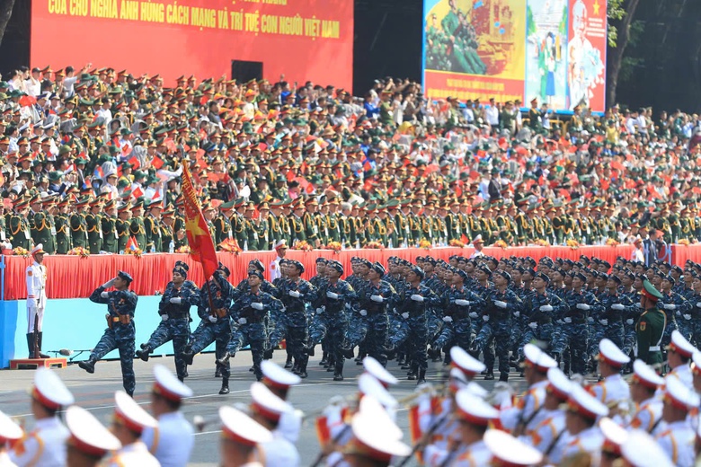 Những h&igrave;nh ảnh ấn tượng tại Lễ kỷ niệm 50 năm Giải ph&oacute;ng miền Nam, thống nhất đất nước- Ảnh 14.
