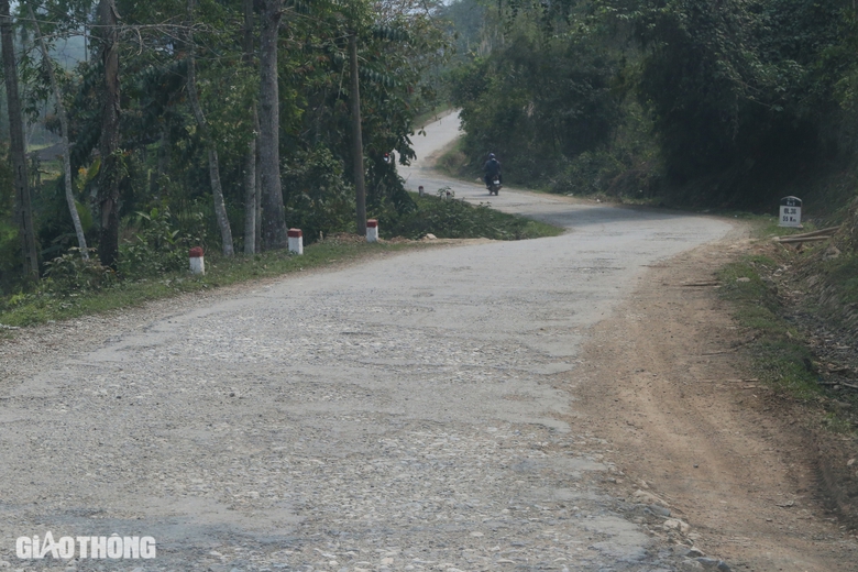 Bắc Kạn: Đường tỉnh xuống cấp, sửa chữa chắp vá vì thiếu kinh phí- Ảnh 1. Bắc Kạn: Đường tỉnh xuống cấp, sửa chữa chắp vá vì thiếu kinh phí- Ảnh 1.