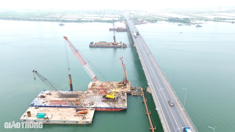 Thi c&ocirc;ng xuy&ecirc;n lễ tr&ecirc;n c&aacute;c dự &aacute;n chia tải cho quốc lộ 1A qua Quảng B&igrave;nh- Ảnh 1.