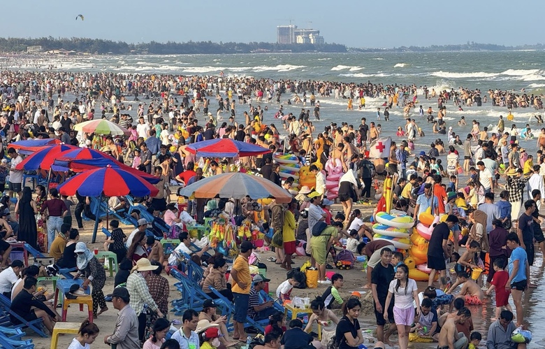 Ba ng&agrave;y nghỉ lễ, B&agrave; Rịa - Vũng T&agrave;u đ&oacute;n 231.000 lượt du kh&aacute;ch thu hơn 224 tỷ- Ảnh 2.