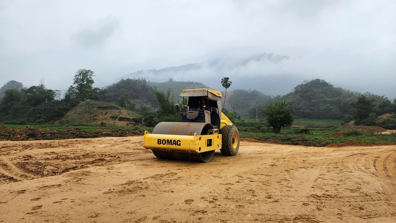 Cao tốc Hòa Bình - Mộc Châu hiện thi công ra sao?- Ảnh 3. Cao tốc Hòa Bình - Mộc Châu hiện thi công ra sao?- Ảnh 3.