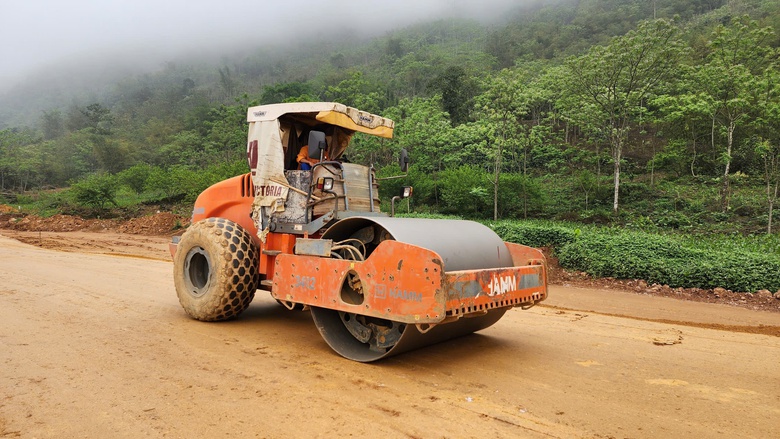 Cao tốc Hòa Bình - Mộc Châu hiện thi công ra sao?- Ảnh 12. Cao tốc Hòa Bình - Mộc Châu hiện thi công ra sao?- Ảnh 12.