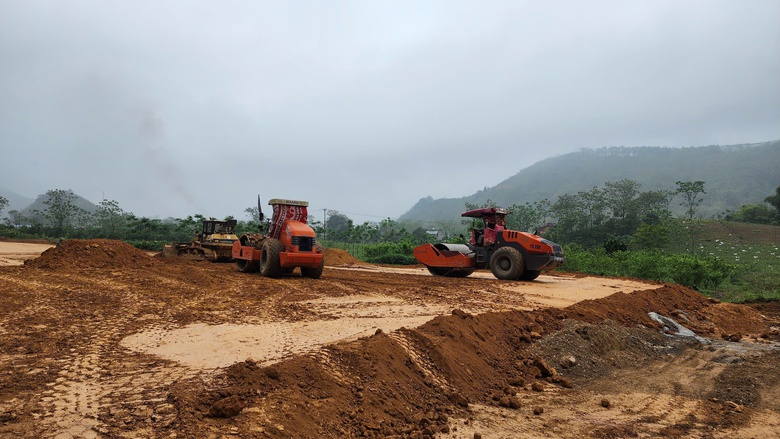 Cao tốc Hòa Bình - Mộc Châu hiện thi công ra sao?- Ảnh 9. Cao tốc Hòa Bình - Mộc Châu hiện thi công ra sao?- Ảnh 9.