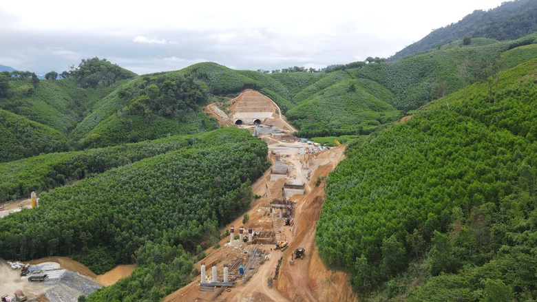 Quản chặt chất lượng thi c&ocirc;ng cao tốc Kh&aacute;nh H&ograve;a - Bu&ocirc;n Ma Thuột- Ảnh 1.