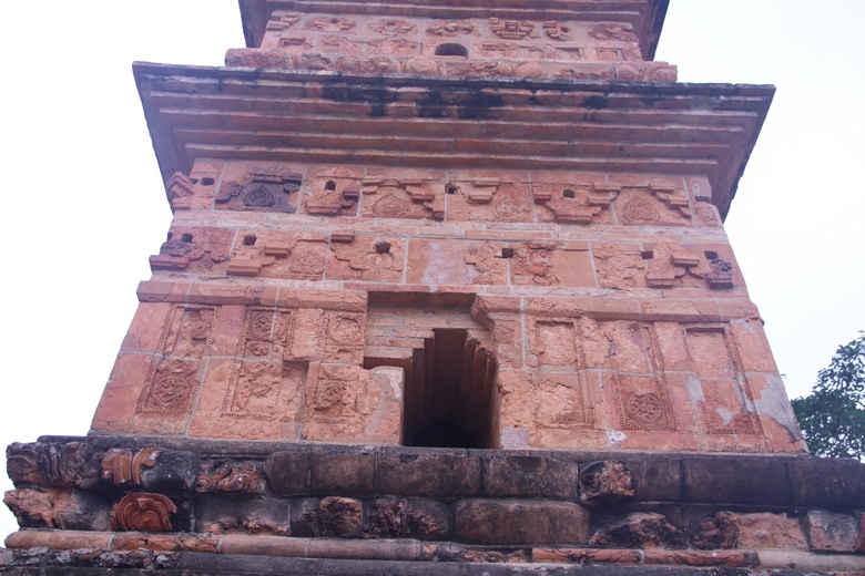 Th&aacute;p cổ B&igrave;nh Sơn xuống cấp, sắp được tr&ugrave;ng tu- Ảnh 3.