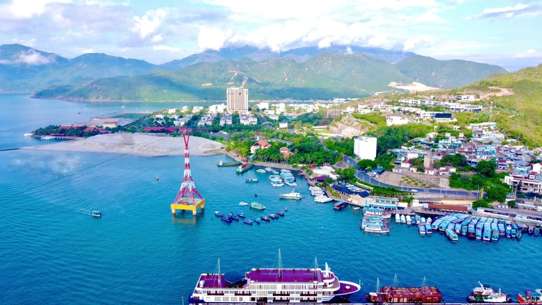 Kh&aacute;nh H&ograve;a đề xuất 3 phương &aacute;n &ldquo;chạy đua&rdquo; tăng trưởng- Ảnh 2.