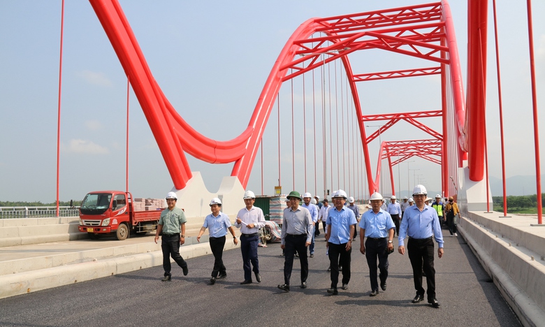 Cầu Tr&agrave; Kh&uacute;c 3 c&oacute; t&ecirc;n gọi mới- Ảnh 1.