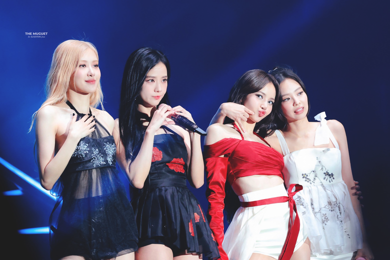 Gi&aacute; v&eacute; concert BlackPink bị ch&ecirc; "đắt cắt cổ" nhưng chỉ bằng một nửa ở Việt Nam- Ảnh 1.