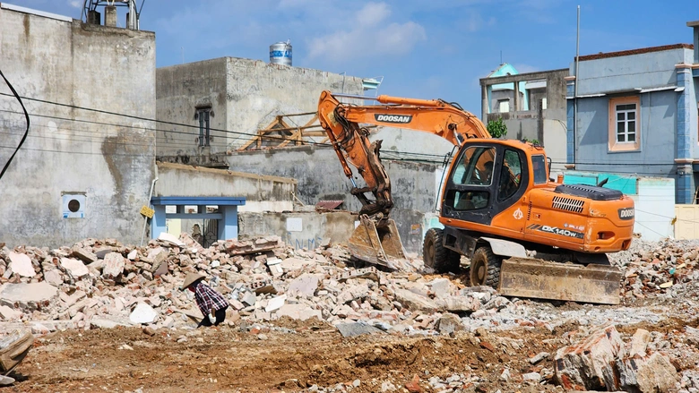 G&aacute;c nghỉ lễ, h&agrave;ng trăm c&ocirc;ng nh&acirc;n b&aacute;m c&ocirc;ng trường V&agrave;nh đai 4- Ảnh 3.