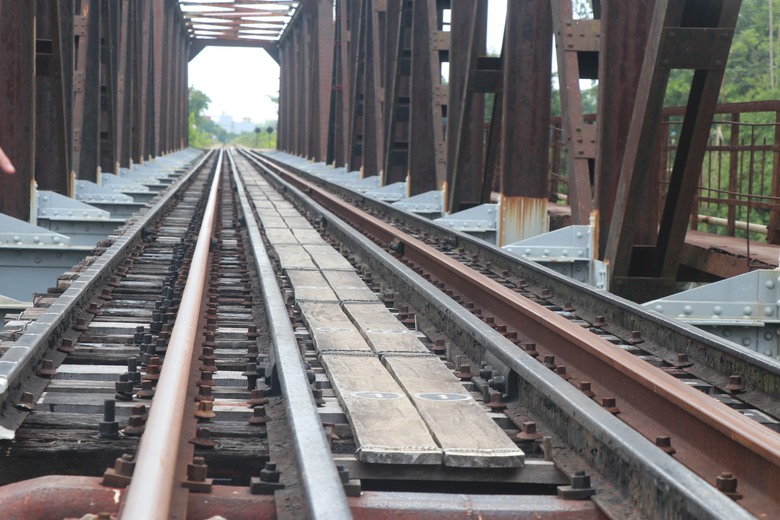 Du khách hào hứng trên chuyến tàu "xuyên thời gian" về miền đất võ Bình Định- Ảnh 9. Du khách hào hứng trên chuyến tàu "xuyên thời gian" về miền đất võ Bình Định- Ảnh 9.