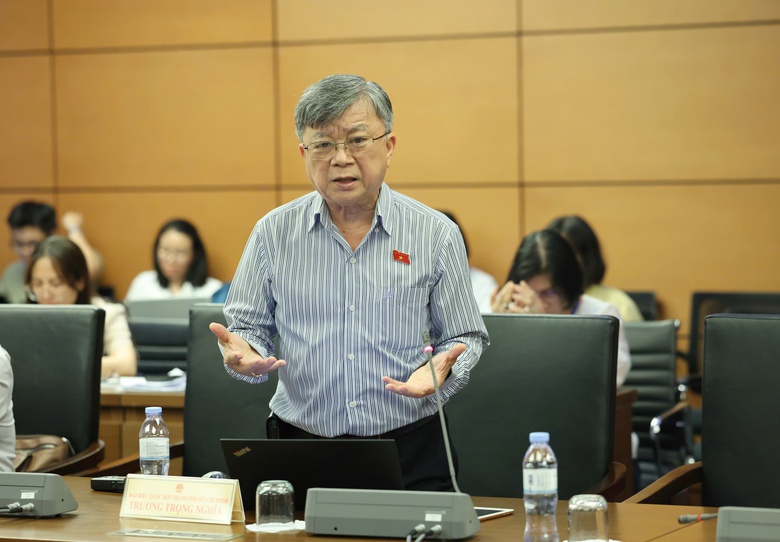 ĐBQH: Doanh nghiệp nợ bảo hiểm hàng chục năm, nếu phá sản, người lao động sẽ mất trắng- Ảnh 1. ĐBQH: Doanh nghiệp nợ bảo hiểm hàng chục năm, nếu phá sản, người lao động sẽ mất trắng- Ảnh 1.