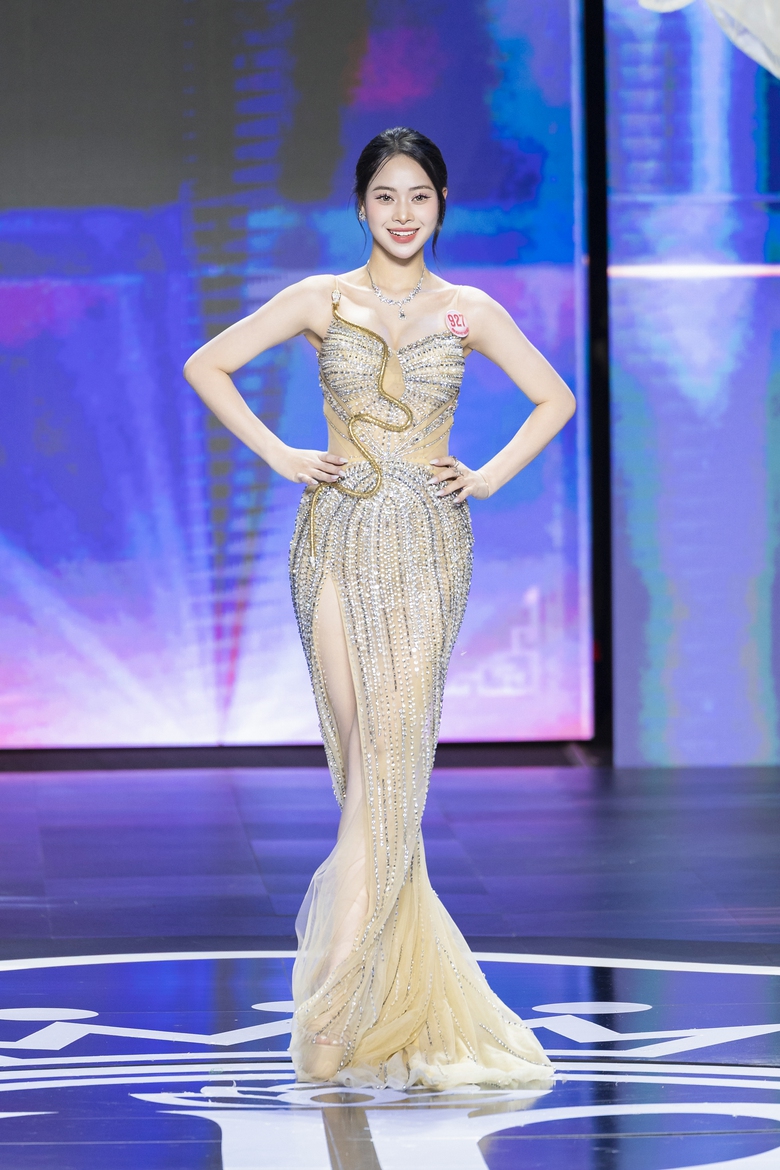 Top 25 th&iacute; sinh xuất sắc lọt Chung kết to&agrave;n quốc Hoa hậu Việt Nam 2024- Ảnh 12.