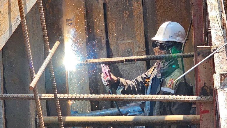Xây dựng 3 cầu mới thay thế loạt “cầu già yếu” ở huyện miền núi Khánh Hòa- Ảnh 8. Xây dựng 3 cầu mới thay thế loạt “cầu già yếu” ở huyện miền núi Khánh Hòa- Ảnh 8.