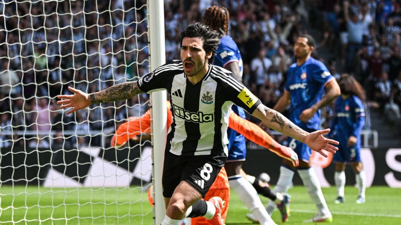 Gục ng&atilde; trước Newcastle, Chelsea nguy cơ rơi khỏi Top 5- Ảnh 1.