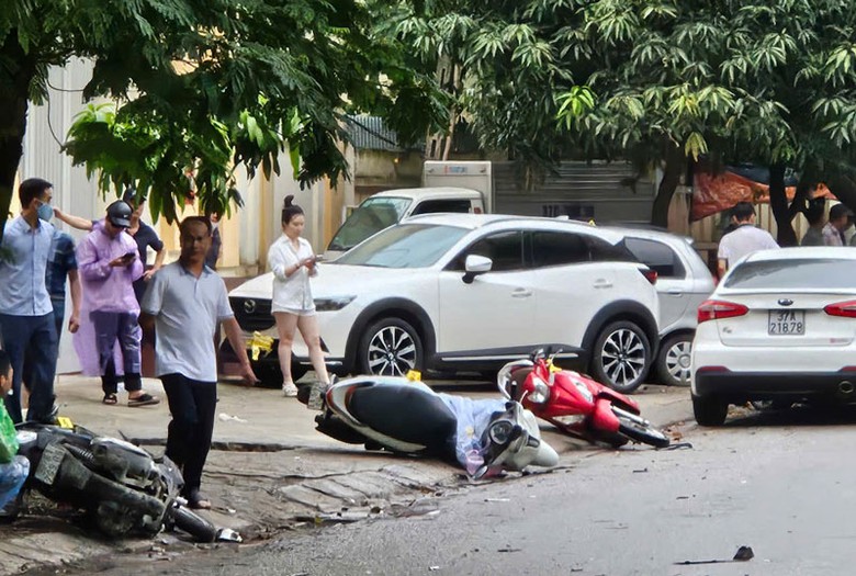 Hiện trường vụ tai nạn. Hiện trường vụ tai nạn.