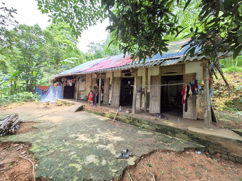 Thanh Sơn: Xóa nhà tạm, dột nát để không ai bị bỏ lại phía sau- Ảnh 1. Thanh Sơn: Xóa nhà tạm, dột nát để không ai bị bỏ lại phía sau- Ảnh 1.