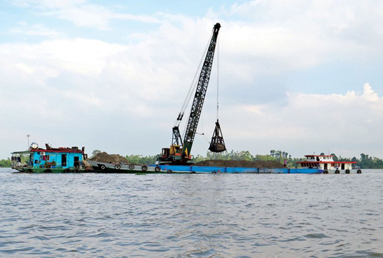 Điều chỉnh dự án nạo vét kết hợp thu hồi sản phẩm trên luồng đường thủy sông Đồng Nai- Ảnh 1. Điều chỉnh dự án nạo vét kết hợp thu hồi sản phẩm trên luồng đường thủy sông Đồng Nai- Ảnh 1.