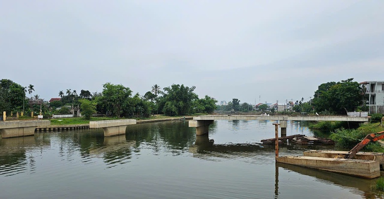 Huế: Gỡ vướng mặt bằng, đẩy nhanh tiến độ ho&agrave;n thiện cầu Vỹ Dạ- Ảnh 14.