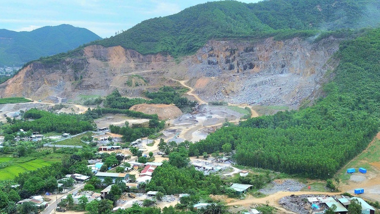 Đ&agrave; Nẵng n&acirc;ng c&ocirc;ng suất mỏ, cao tốc H&ograve;a Li&ecirc;n - T&uacute;y Loan hết khan hiếm đ&aacute;- Ảnh 1.