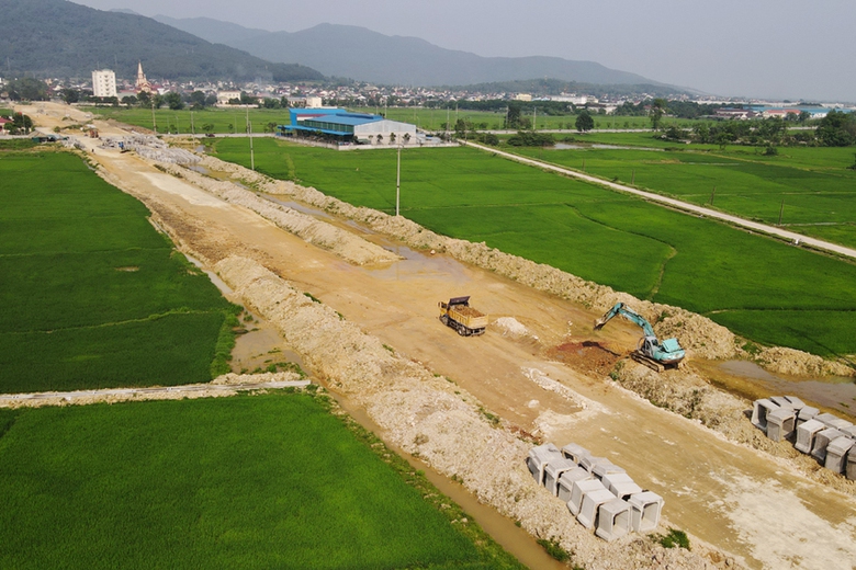 V&igrave; sao H&agrave; Tĩnh ph&aacute;t triển giao th&ocirc;ng n&ocirc;ng th&ocirc;n một c&aacute;ch hiệu quả?- Ảnh 3.