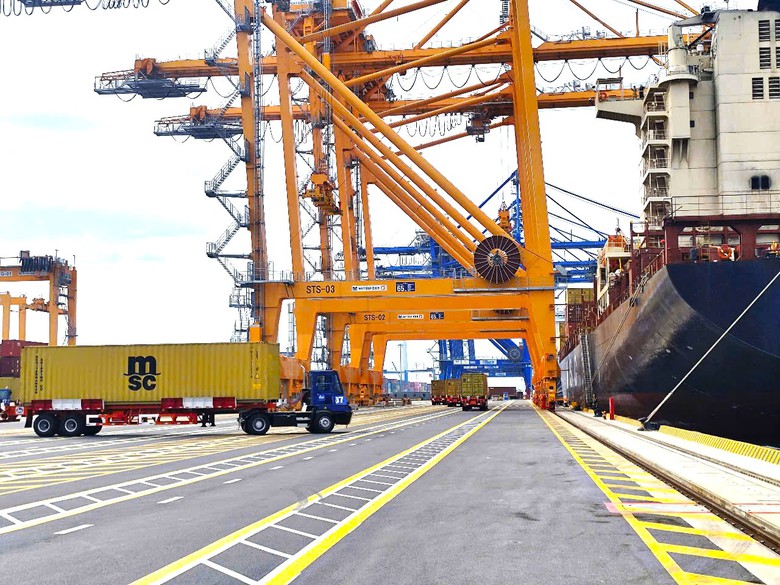 Chủ tịch nước dự kh&aacute;nh th&agrave;nh bến cảng container quốc tế số 3 v&agrave; 4 Lạch Huyện- Ảnh 3.