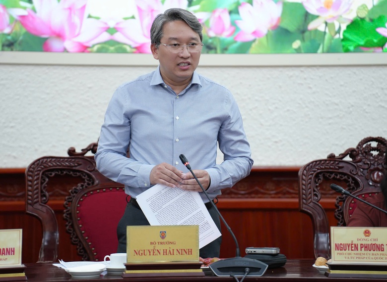 Bộ trưởng Tư ph&aacute;p: Sửa Hiến ph&aacute;p tập trung v&agrave;o 2 nh&oacute;m nội dung quan trọng- Ảnh 1.