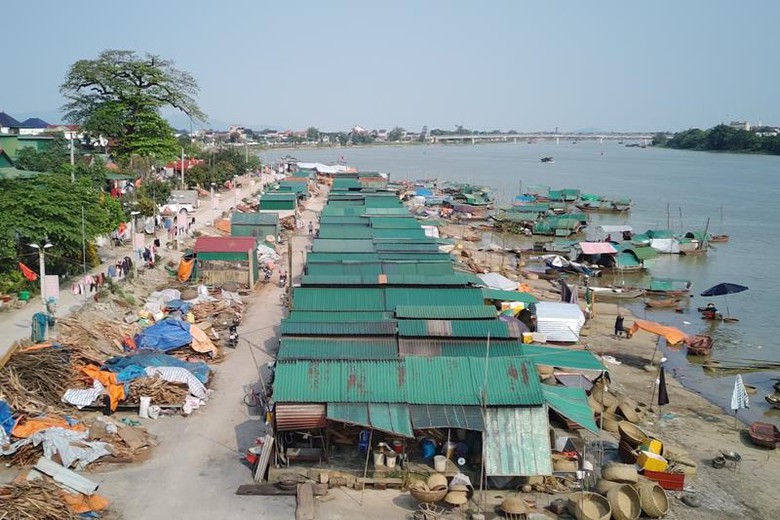 Giữ g&igrave;n l&agrave;ng nghề truyền thống 300 năm, H&agrave; Tĩnh hướng tới du lịch bền vững- Ảnh 1.