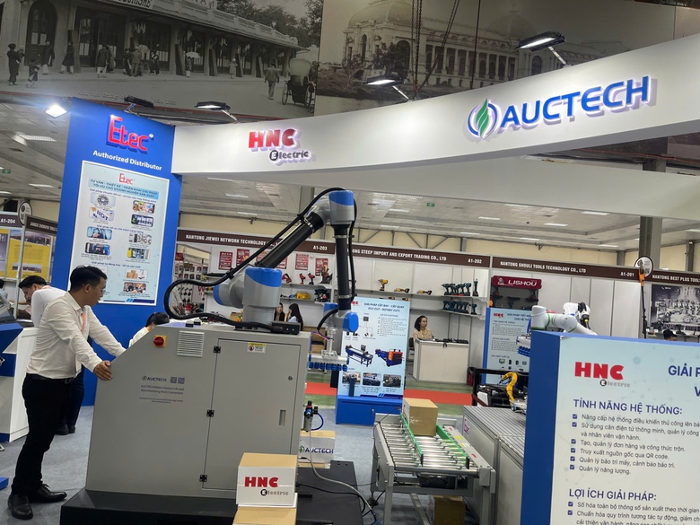 C&aacute;nh tay robot v&agrave; c&aacute;i bắt tay cho tương lai ng&agrave;nh mỏ- Ảnh 1.