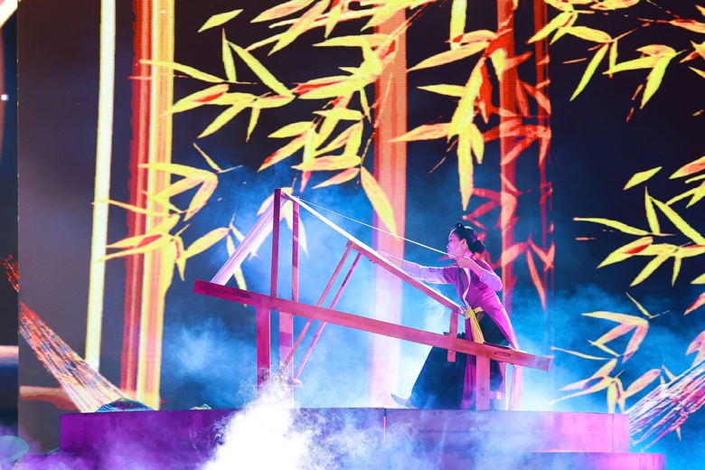 Khai mạc Lễ hội L&agrave;ng Sen năm 2025 v&agrave; kh&aacute;nh th&agrave;nh tượng đ&agrave;i &ldquo;B&aacute;c Hồ về thăm qu&ecirc;&rdquo;- Ảnh 8.